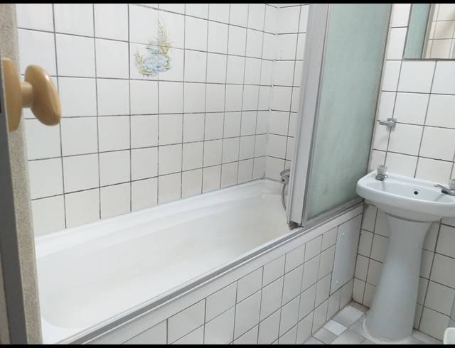 1 BEDROOM APARTMENT TO LET IN AMANZIMTOTI
